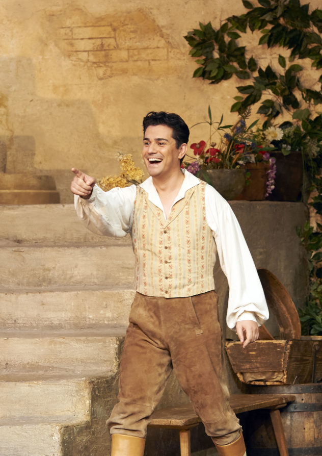 L'Elisir d'Amore, Wiener Staatsoper - Foto ©Michael Pöhn